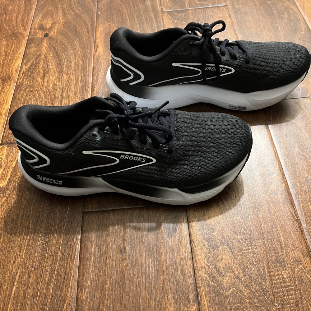 Brooks Glycerine 21 - Worn Once - Picture 2 of 6